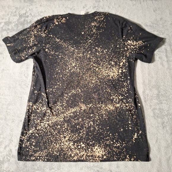 Luke Combs Bleached Black V-Neck Short Sleeve T-Shirt Size Large Hit Songs - Picture 4 of 6